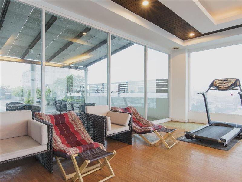 בנגקוק Sathorn Grace Serviced Residence מראה חיצוני תמונה