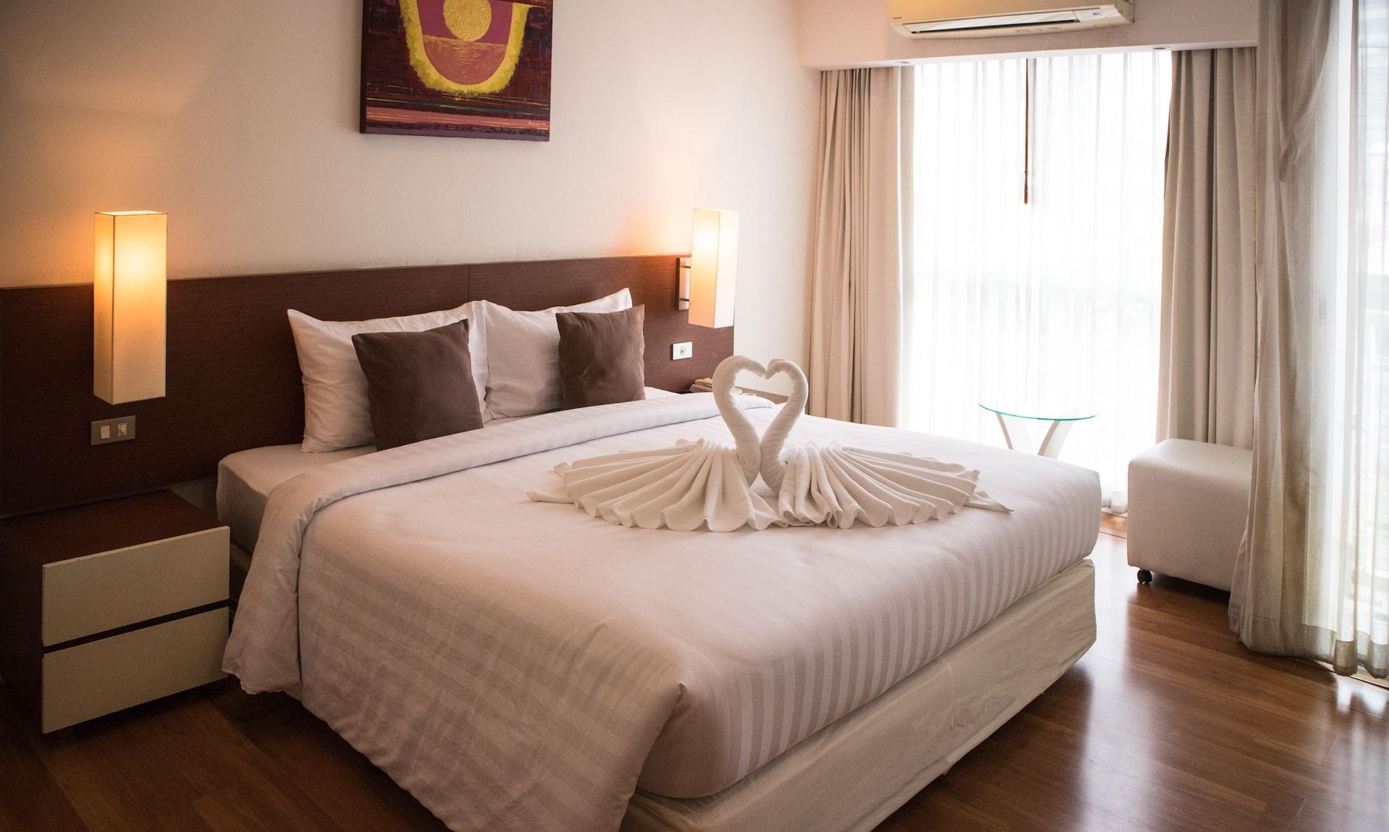 בנגקוק Sathorn Grace Serviced Residence מראה חיצוני תמונה