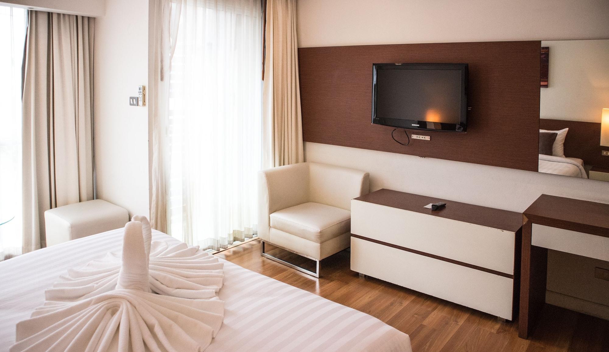 בנגקוק Sathorn Grace Serviced Residence מראה חיצוני תמונה