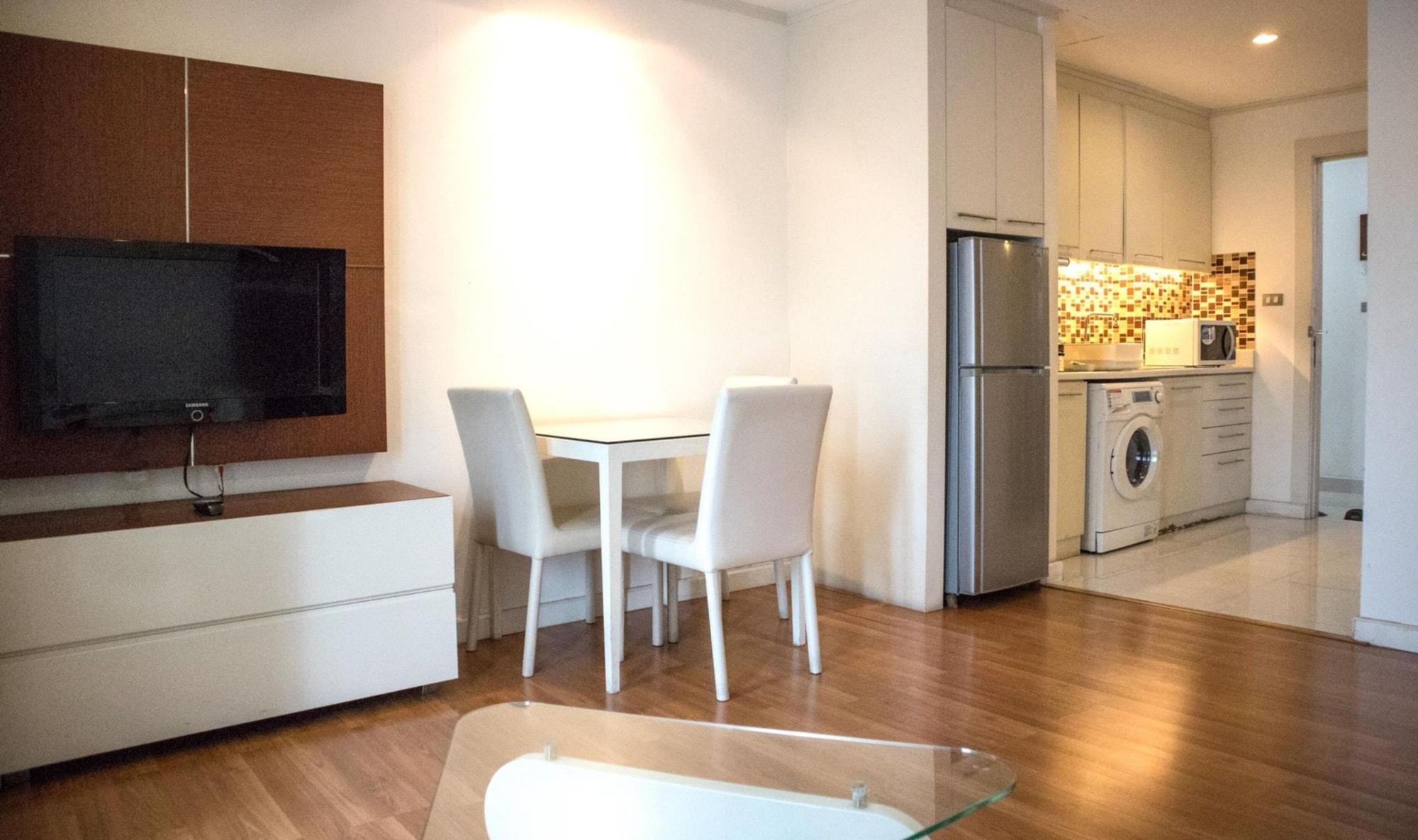 בנגקוק Sathorn Grace Serviced Residence מראה חיצוני תמונה