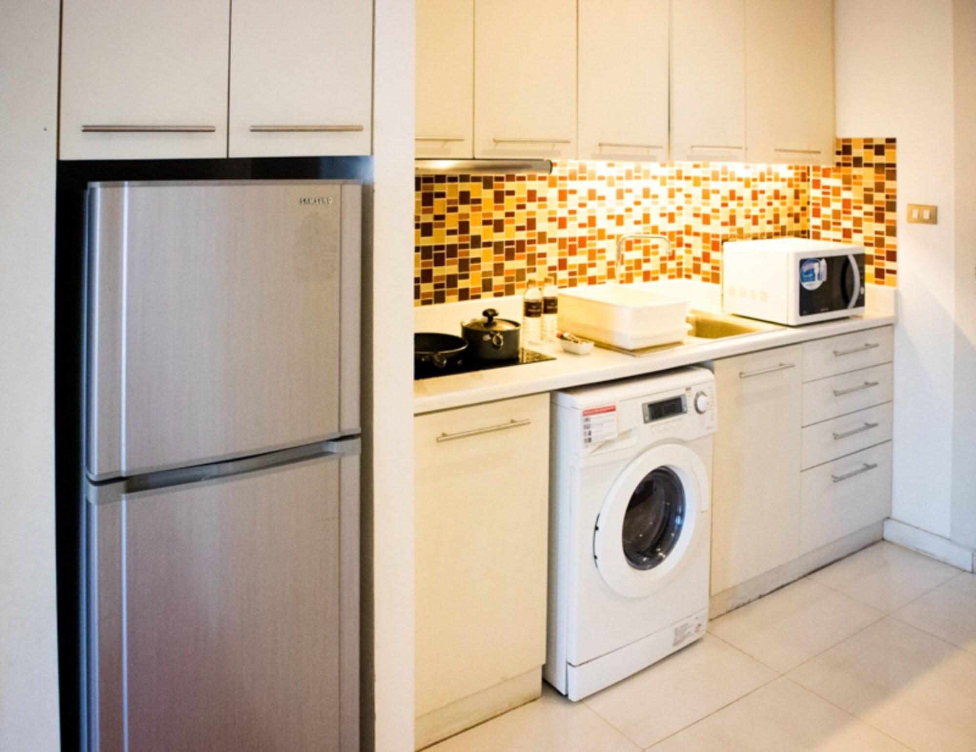 בנגקוק Sathorn Grace Serviced Residence מראה חיצוני תמונה