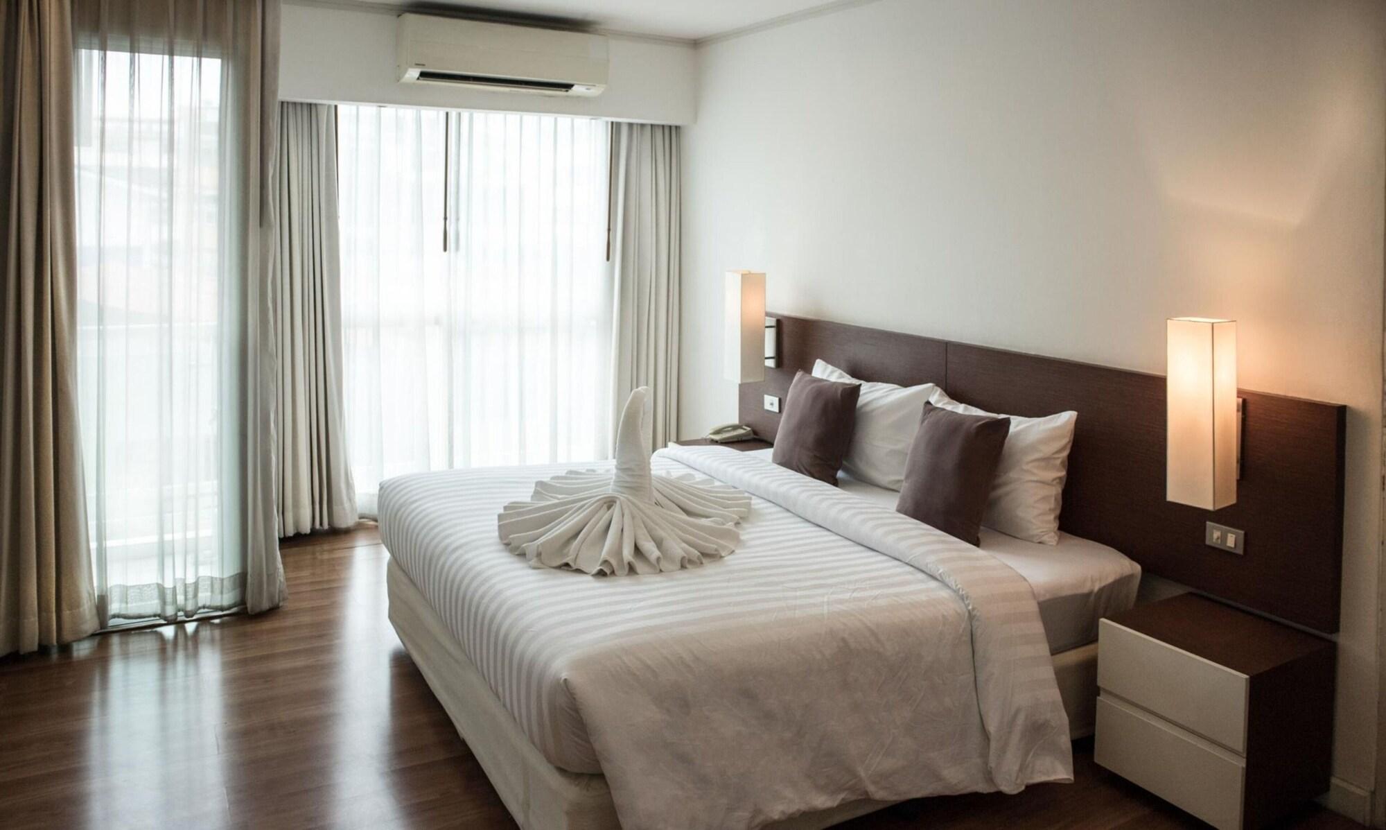 בנגקוק Sathorn Grace Serviced Residence מראה חיצוני תמונה