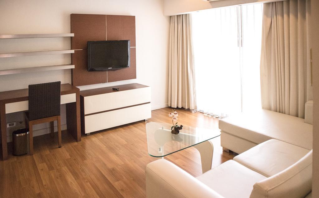 בנגקוק Sathorn Grace Serviced Residence מראה חיצוני תמונה