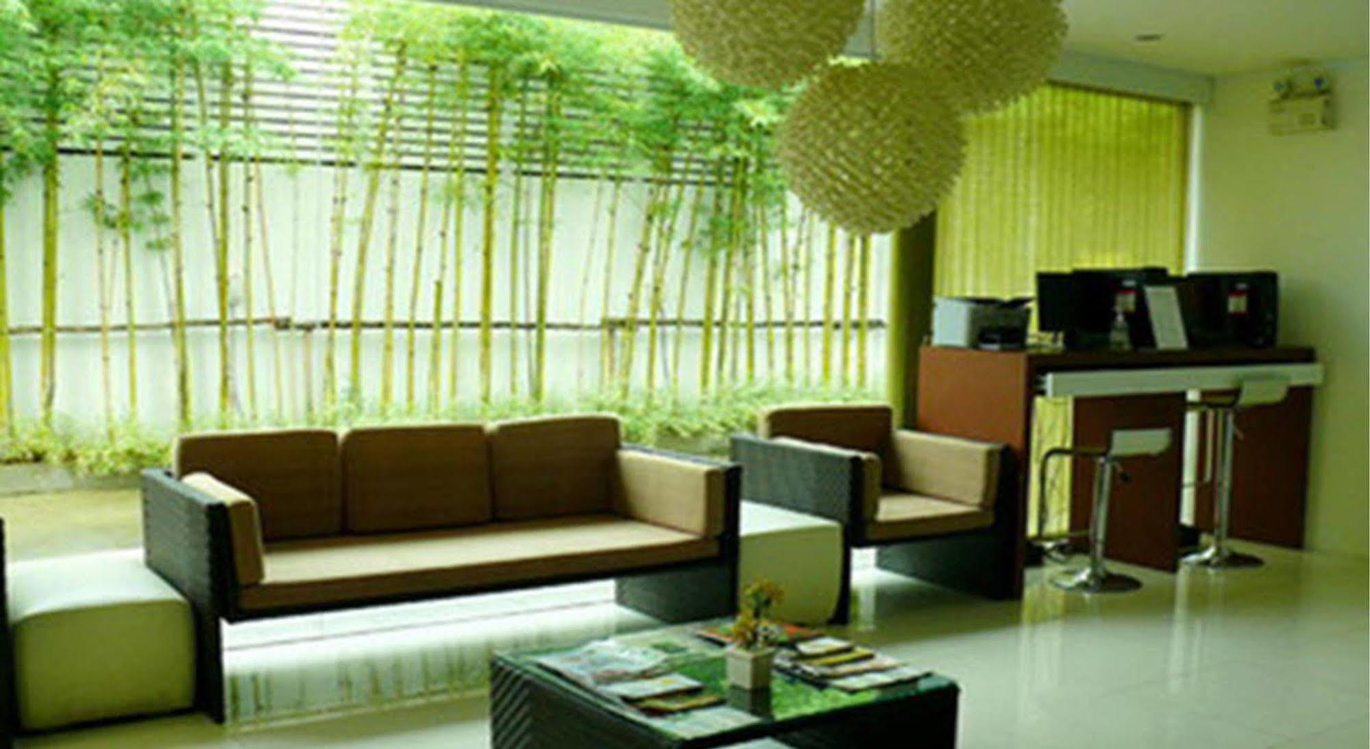 בנגקוק Sathorn Grace Serviced Residence מראה חיצוני תמונה