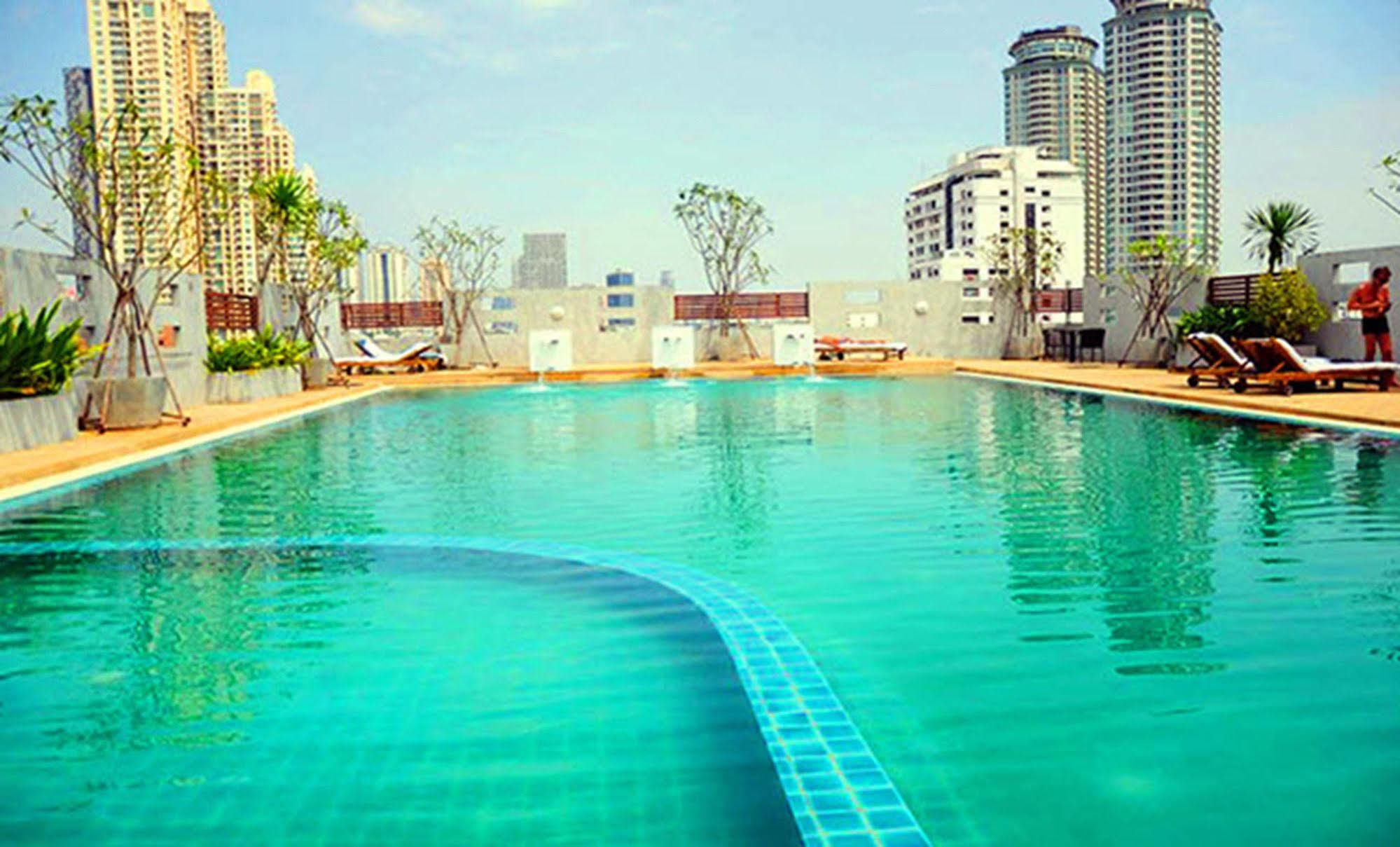 בנגקוק Sathorn Grace Serviced Residence מראה חיצוני תמונה