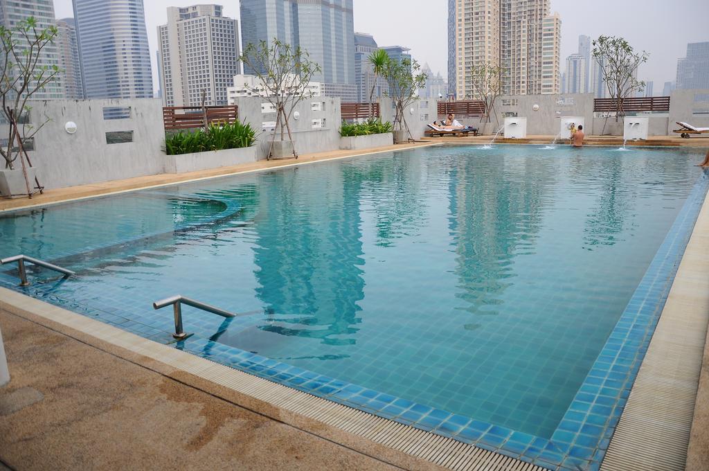 בנגקוק Sathorn Grace Serviced Residence מראה חיצוני תמונה